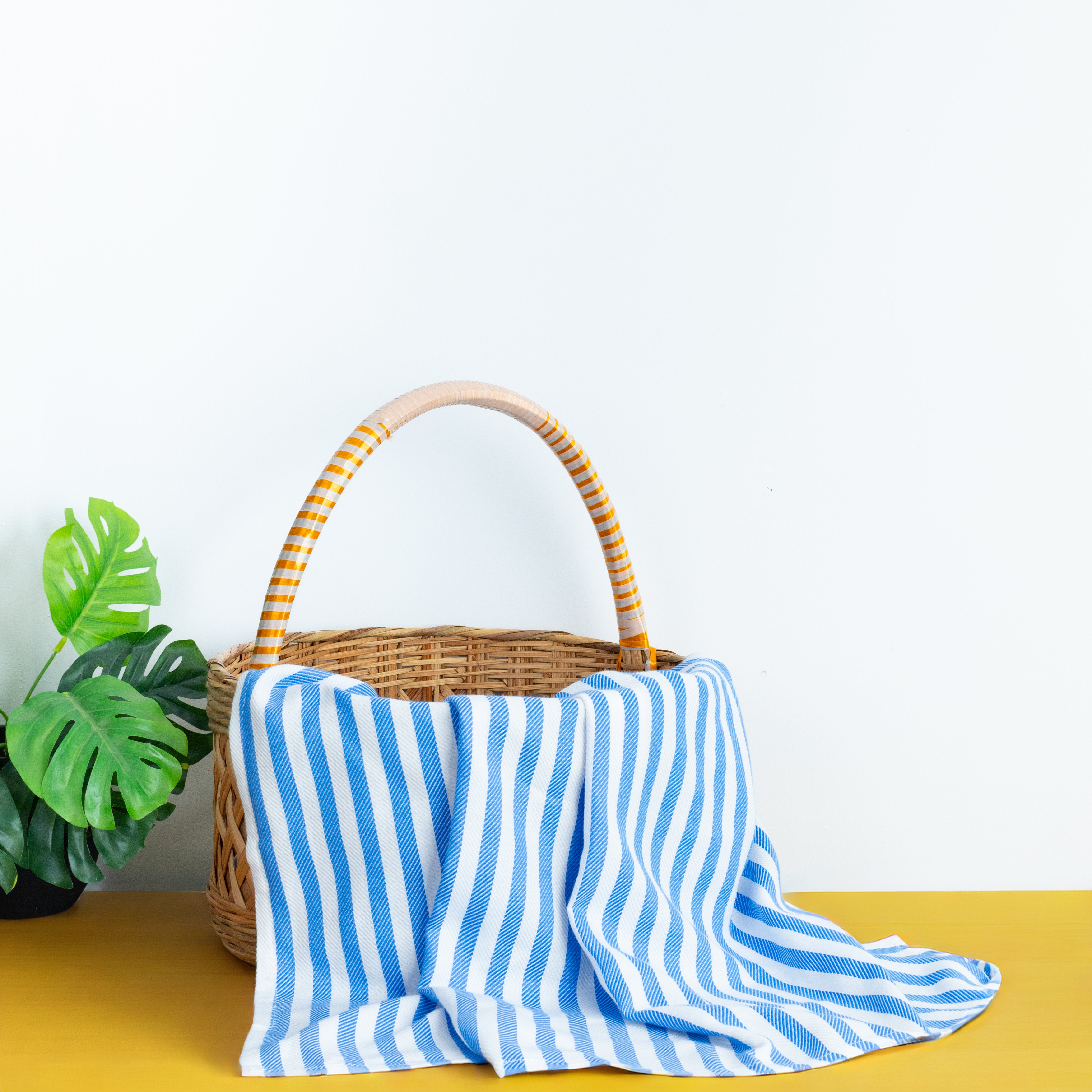 Happie Dayz pure cotton β 100% Striped Towel (blue)