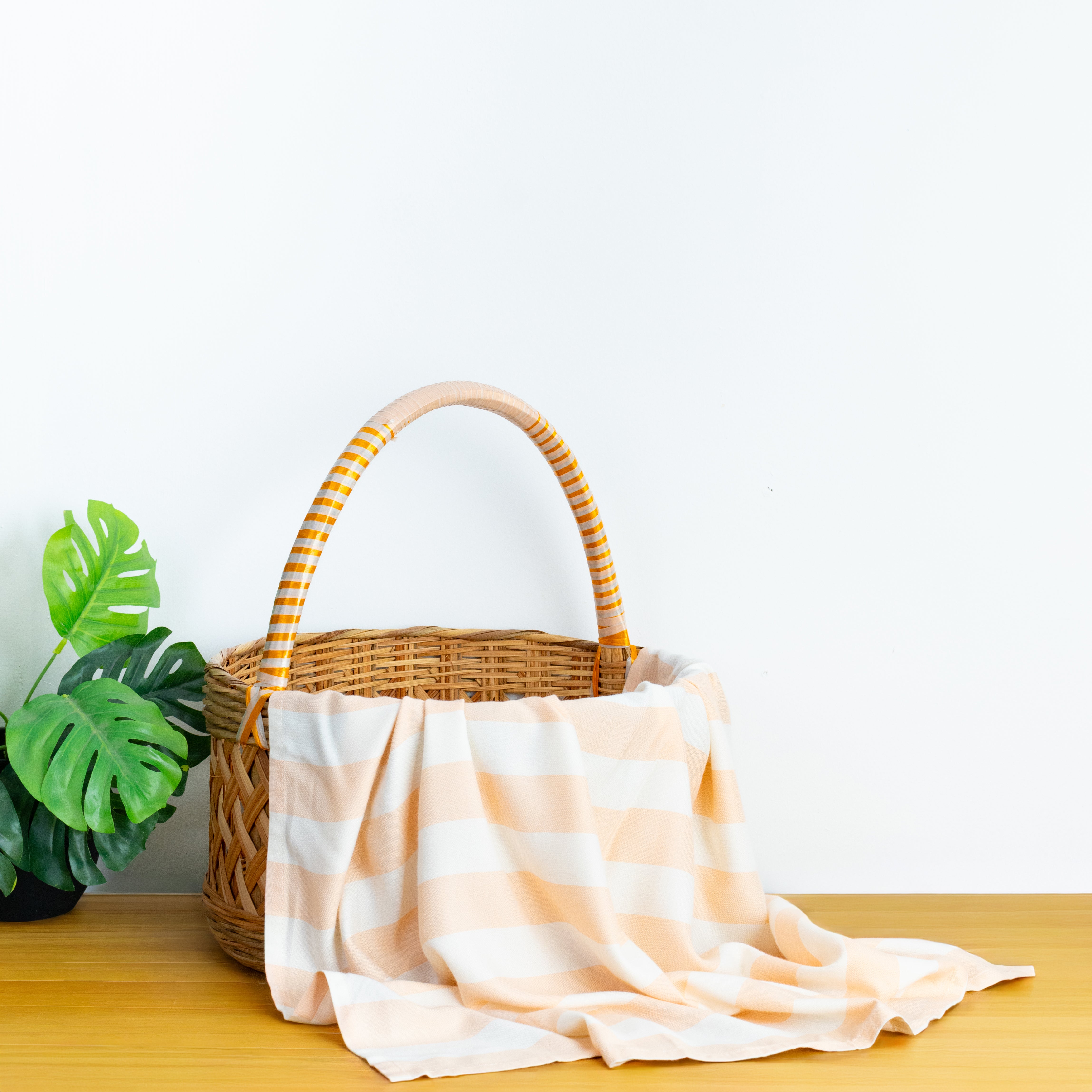 Happie Dayz BamPure – 100% Pure Bamboo Towel (pink)